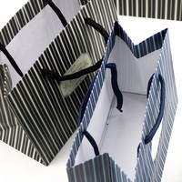 Fashion paper handbag for Luxury costumes